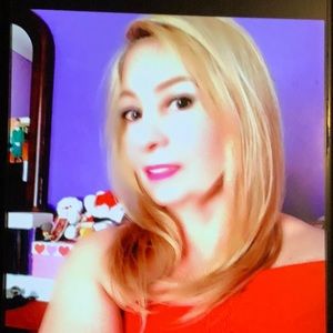 Meet your Posher, Hilda